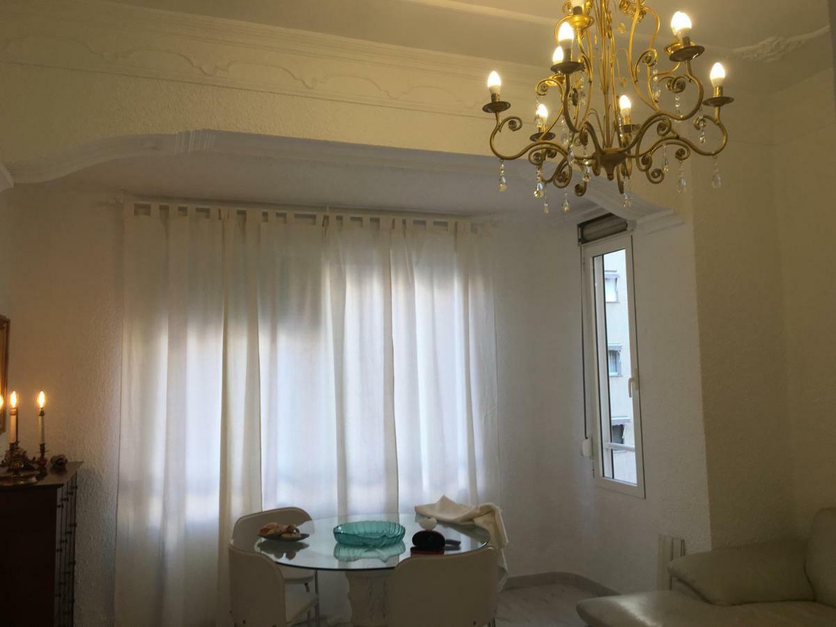 Reina Apartamento Valência Exterior foto